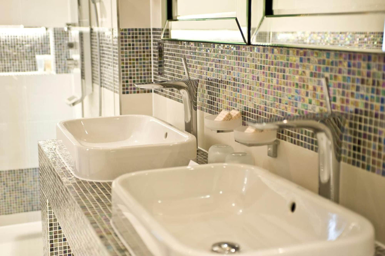 Bathroom 3, The Lodge at Kingswood, Surrey