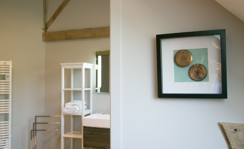 Bedroom 4, Les Dames de Nage, Morbihan