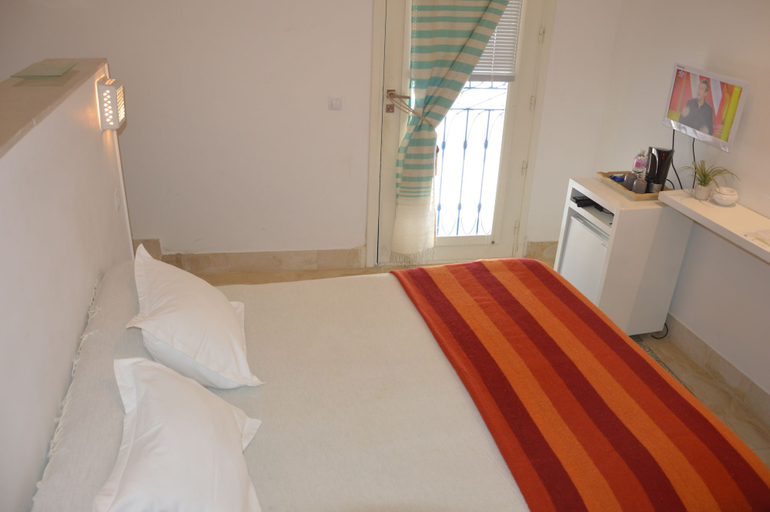 Bedroom 3, La Chambre Verte, Carthage