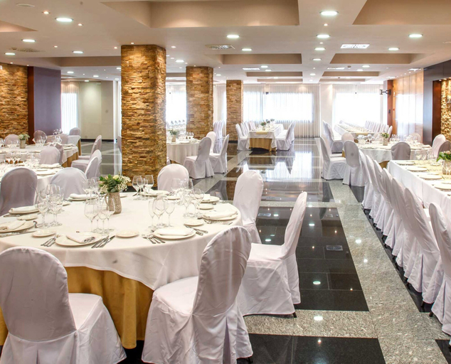 Food & Drinks 5, Grand Hotel Ciudad De Barbastro, Huesca
