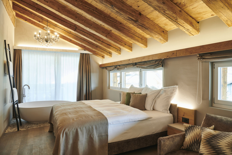 Bedroom 4, Hotel Matthiol, Visp