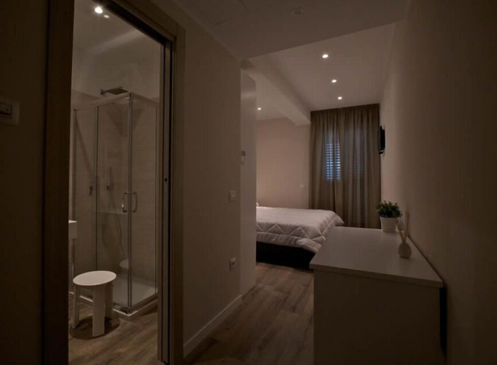 Bedroom 3, Onorati Hotel, Latina
