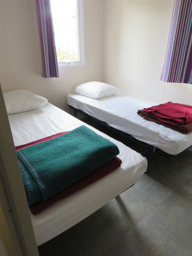 Bedroom 2, Camping d'Arvor, Morbihan