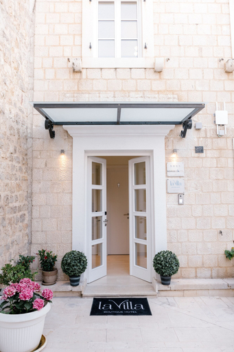 Exterior & Views 2, La Villa Boutique Hotel