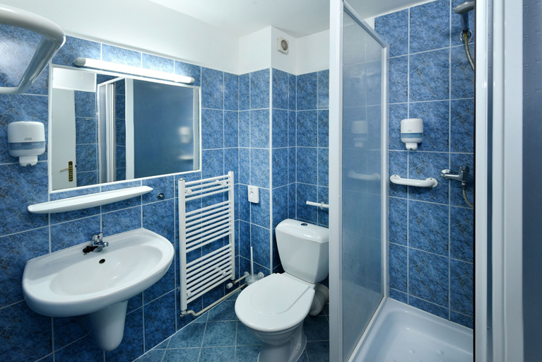 Bathroom 3, APLEND Hotel Lujza Major, Poprad