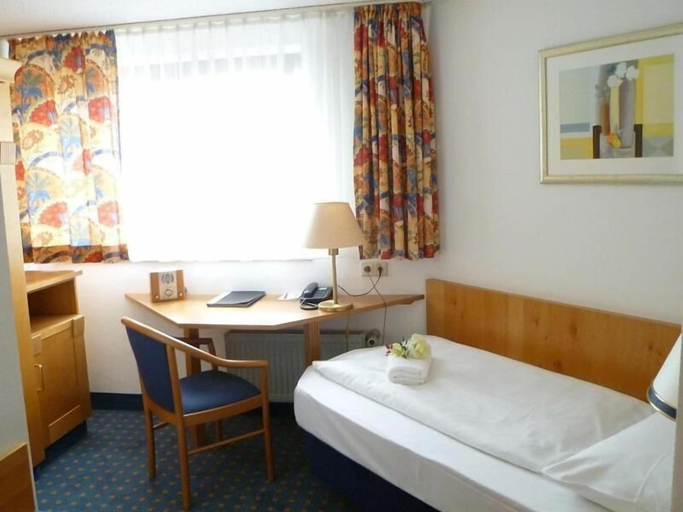 Bedroom 4, Hotel am Feuersee, Stuttgart