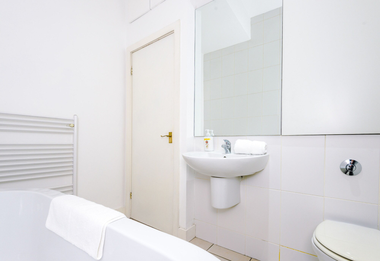 Bathroom 3, Benson Apartments by Top House, Sefton