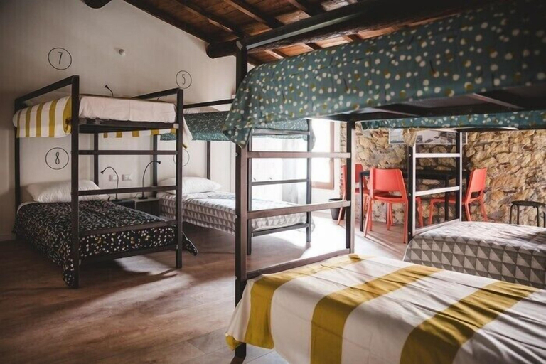 Bedroom 3, The Hostello, Verona