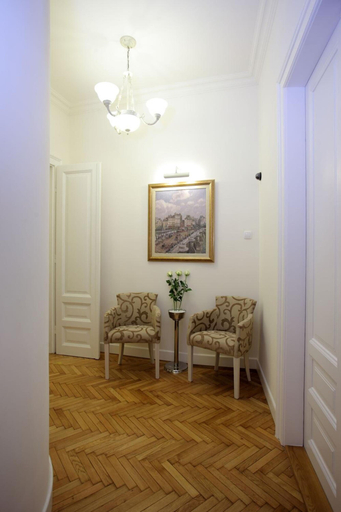 Others 5, Booking Rooms, Belgrade