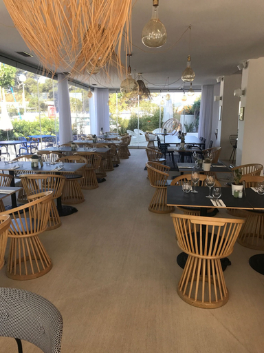 Food & Drinks 5, La Reine Jane, Var