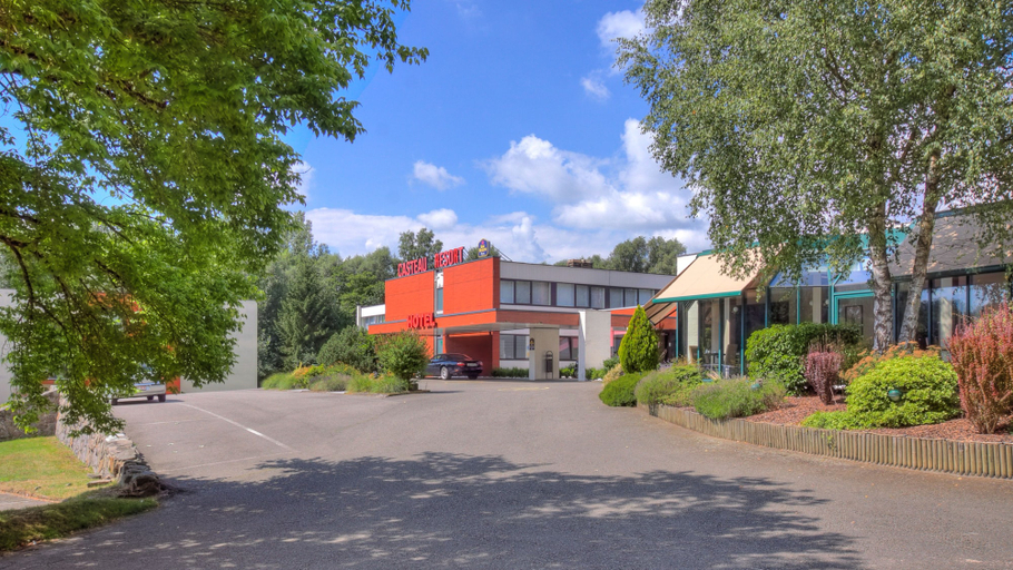 Exterior & Views 2, Hotel & Aparthotel Casteau Resort Mons, Hainaut