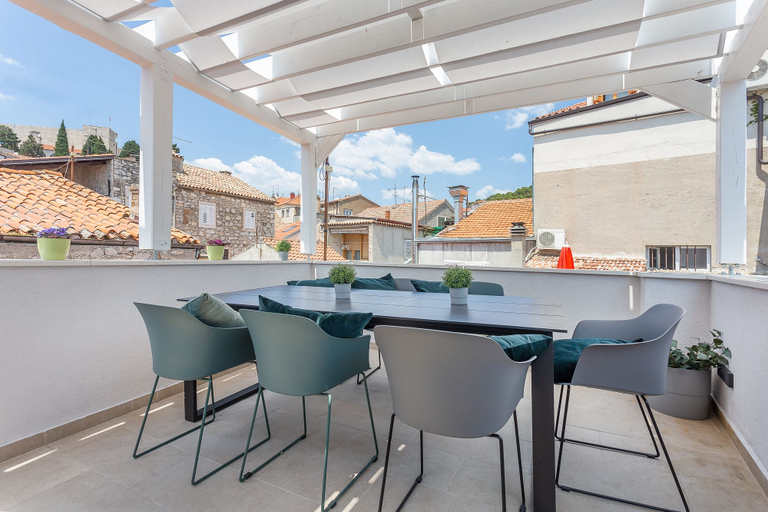 Food & Drinks, Xboutique, Šibenik