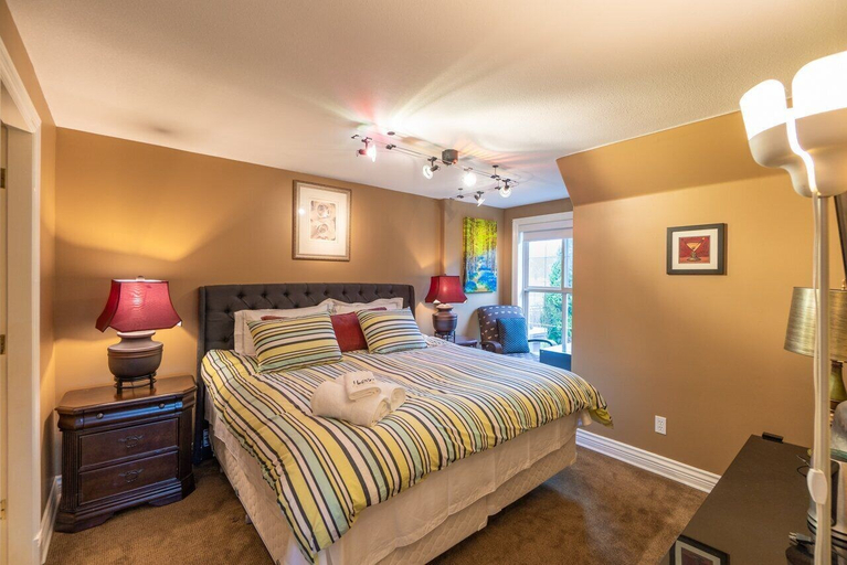 Bedroom 4, Cedar Manor Bed and Breakfast, Greater Vancouver