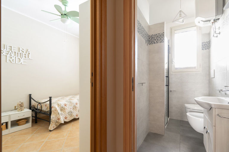 Bathroom 5, 2963 Villino Albanuova by Barbarhouse, Lecce