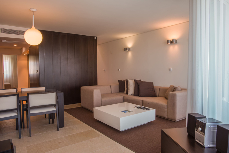 Others 5, Troia Residence Marina, Grândola