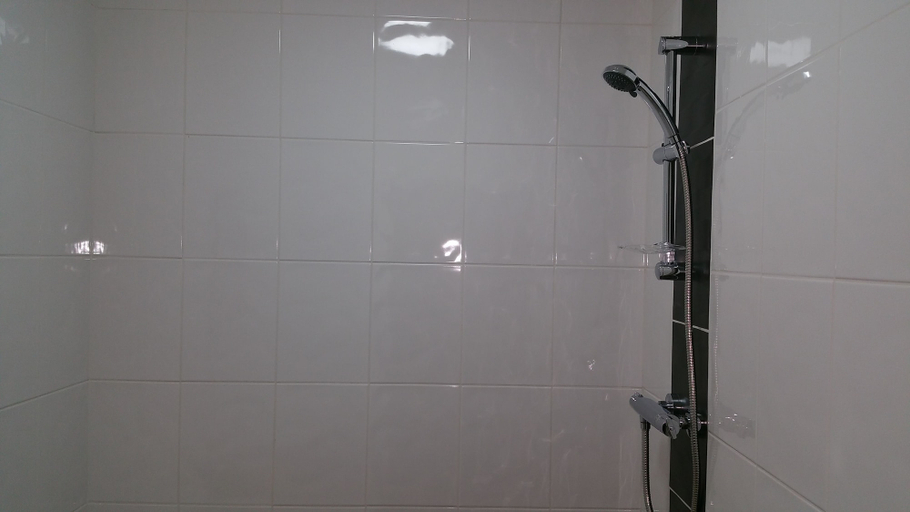 Bathroom 4, The Oxford House, Oxfordshire