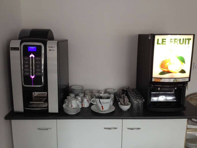Food & Drinks 5, Hotel Le Saint Amand, Cher