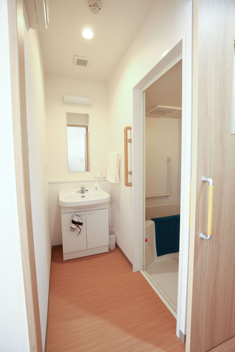 Bathroom 5, Connect Inn, Osaka