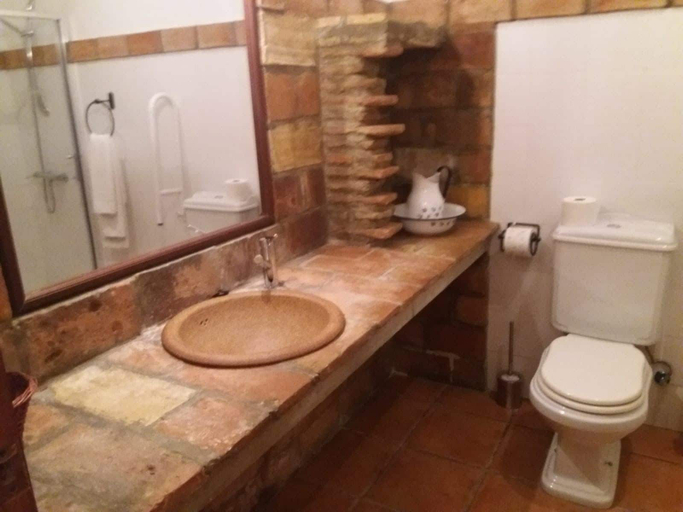 Bathroom 5, El Perro de Paterna, Cádiz