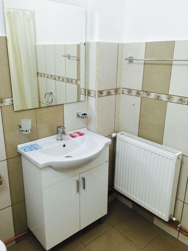 Bathroom 4, Continental, Iasi
