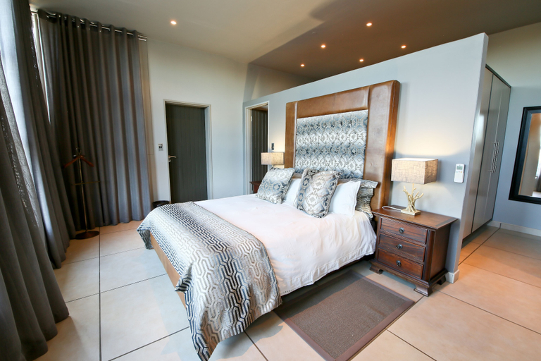 Bedroom 3, Naankuse Lodge, Windhoek Rural