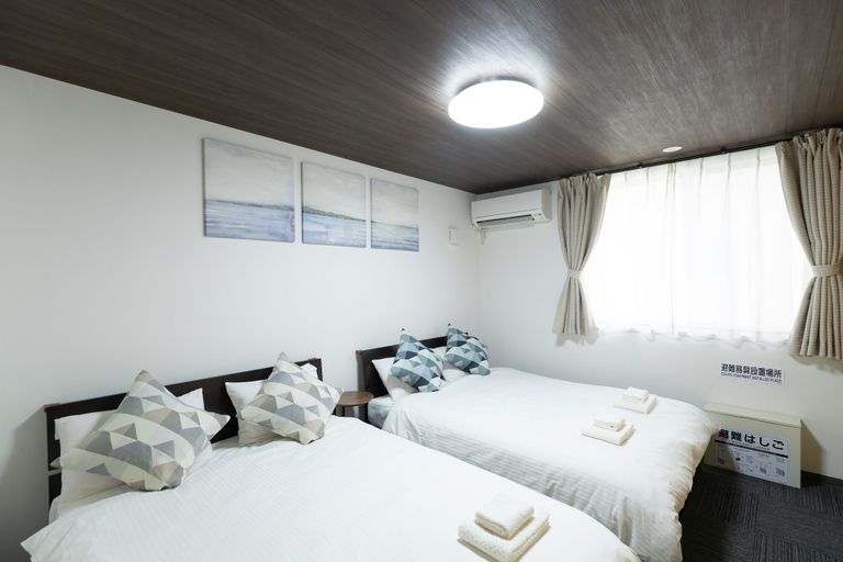 Bedroom 3, Nagahori Hairu Dotonbori Condo, Osaka