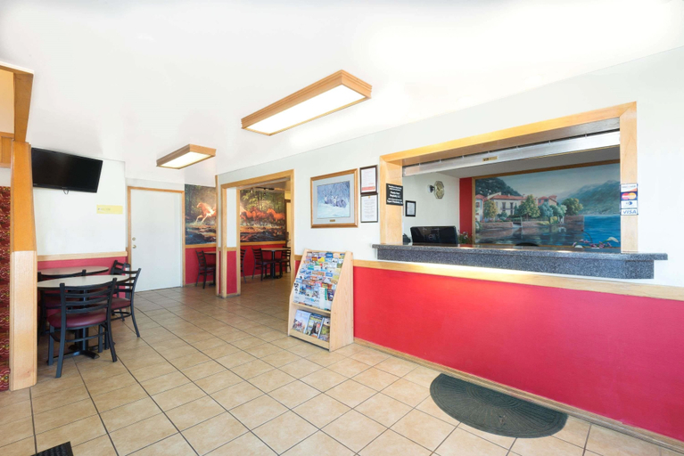 Others 4, Super 8 By Wyndham Sheridan, Sheridan