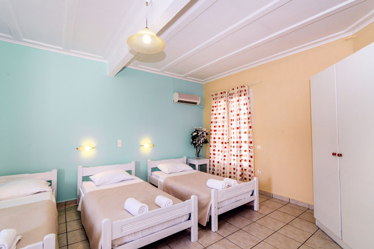 Bedroom 3, Apple Hotel, Ionian Islands