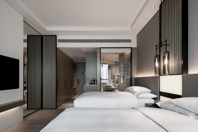 Bedroom 2, Courtyard by Marriott Chengdu South, Chengdu