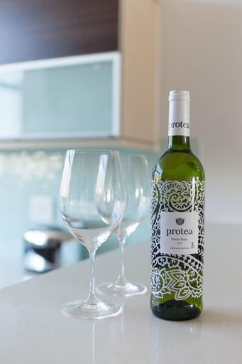 Food & Drinks, 606 Juliette B, City of Cape Town