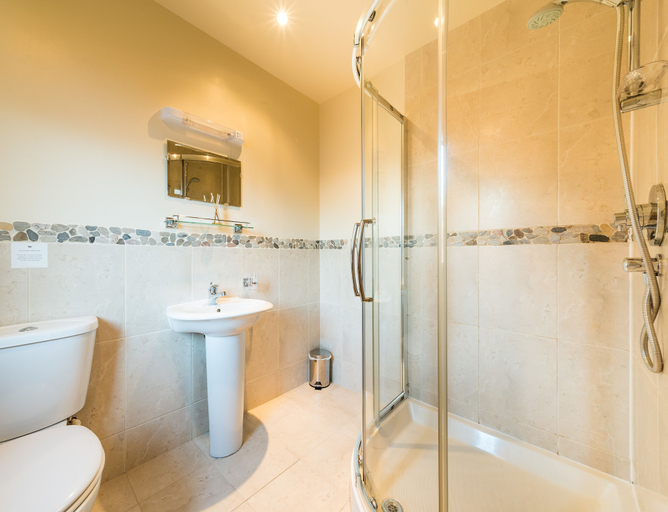 Bathroom 4, Scottish Highland Lodge, Perthshire and Kinross