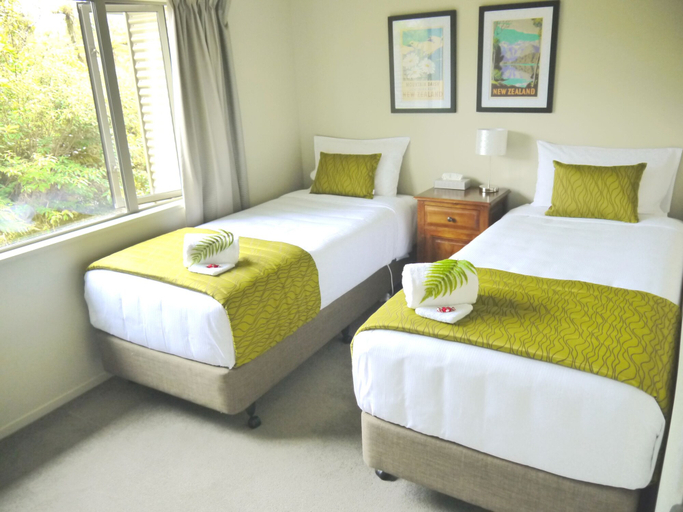 Bedroom 2, Franz Josef Treetops, Westland