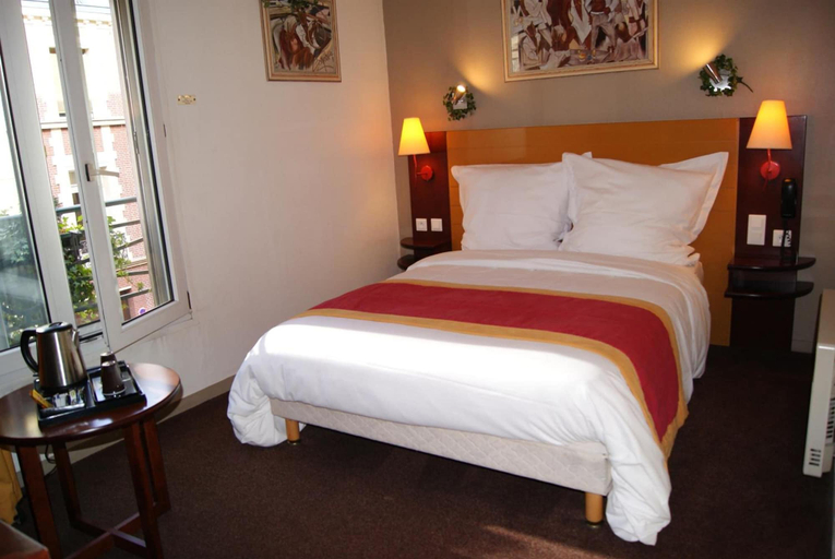 Bedroom 3, Hôtel 1er Consul Rouen, Seine-Maritime