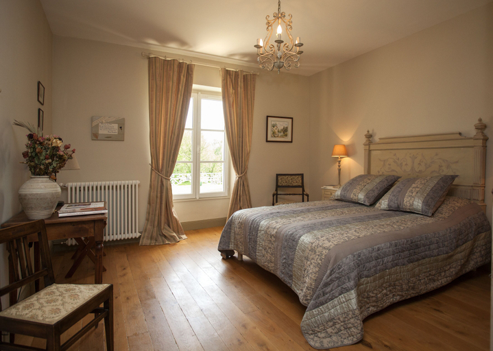 Bedroom 3, Maison d'hotes de Charme Les Bruhasses, Gers