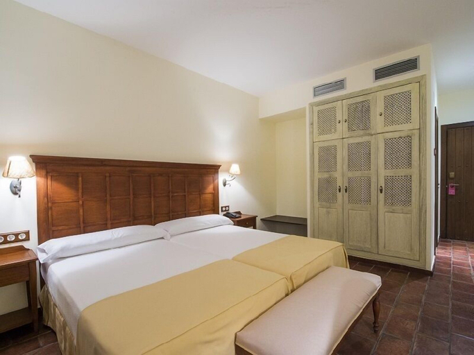 Bedroom 3, Hospedium Hotel Cortijo Santa Cruz, Badajoz
