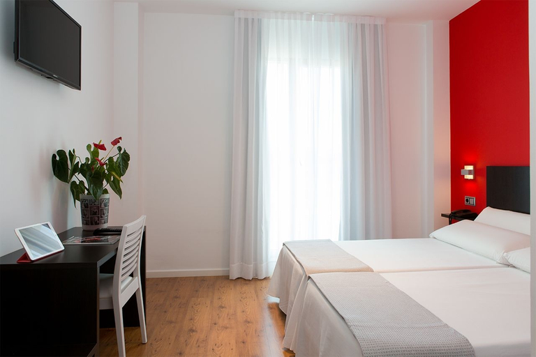 Bedroom 3, NRuta Ponferrada, León