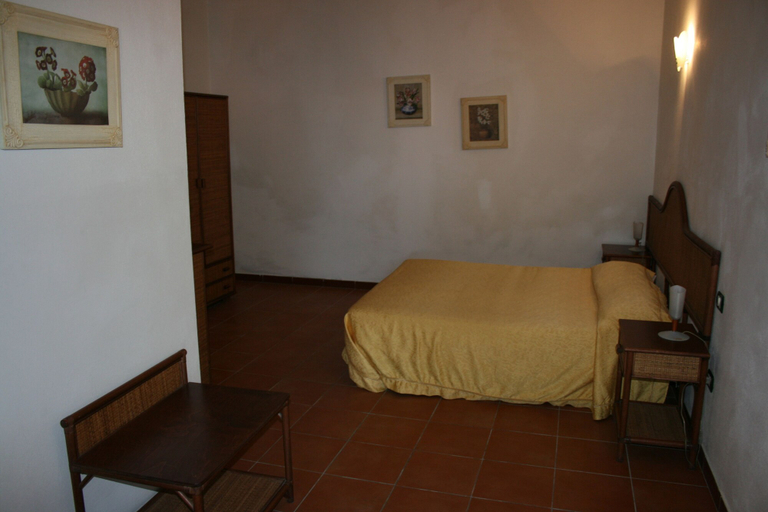 Bedroom 2, Agriturismo Ruralia, Vibo Valentia