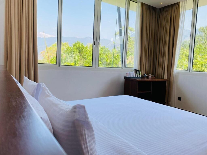 Bedroom 4, Alankaa Resorts & Spa, Hildummulla