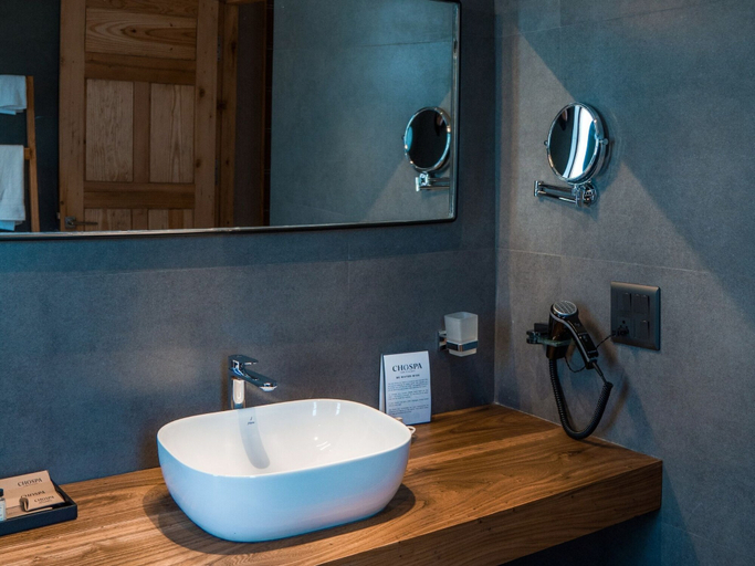 Bathroom 4, Chospa Hotel, Leh