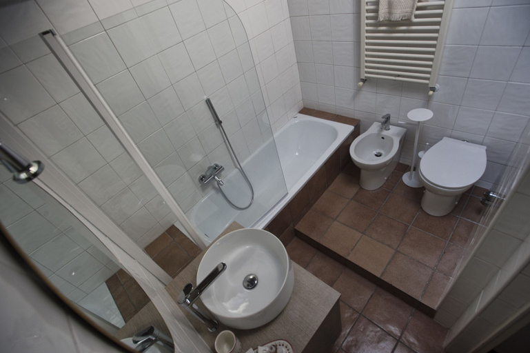 Bathroom 4, La Giuggiola Sweet Home, Arezzo