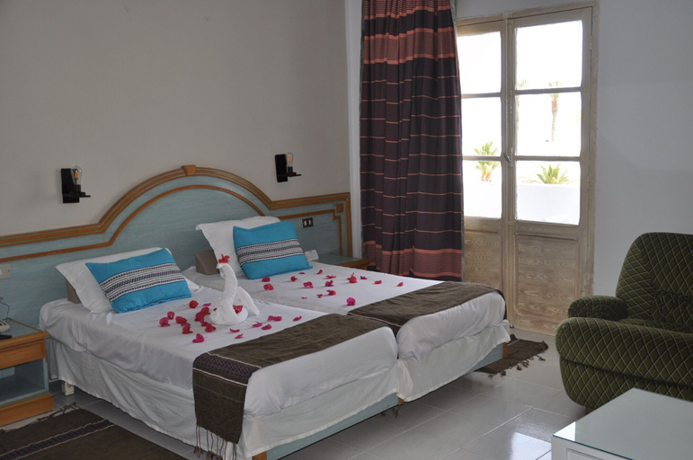 Bedroom 3, Cosmos Tergui Club, Akouda
