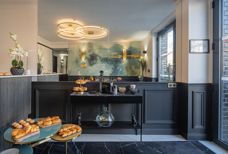 Food & Drinks 5, Mijo's Appartements Hôtel, Val-de-Marne