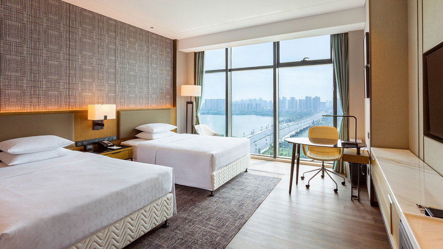 Bedroom 4, Sheraton Kaifeng, Kaifeng