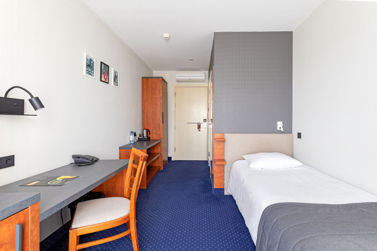 Bedroom 3, Qubus Hotel Zielona Gora, Zielona