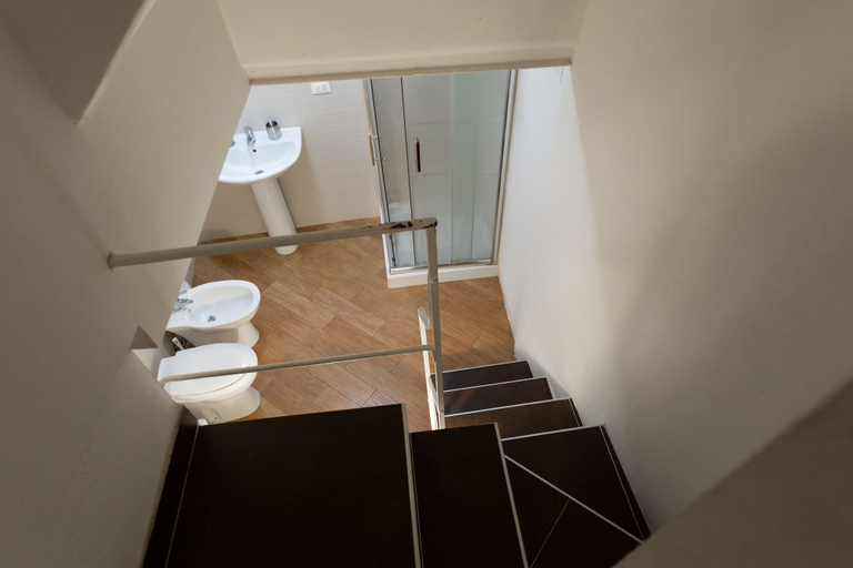 Bathroom 4, Quattro Canti Charming Flat, Palermo
