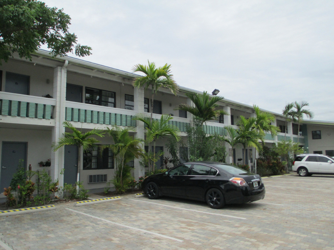 Exterior & Views 2, Shalimar Motel, Miami-Dade