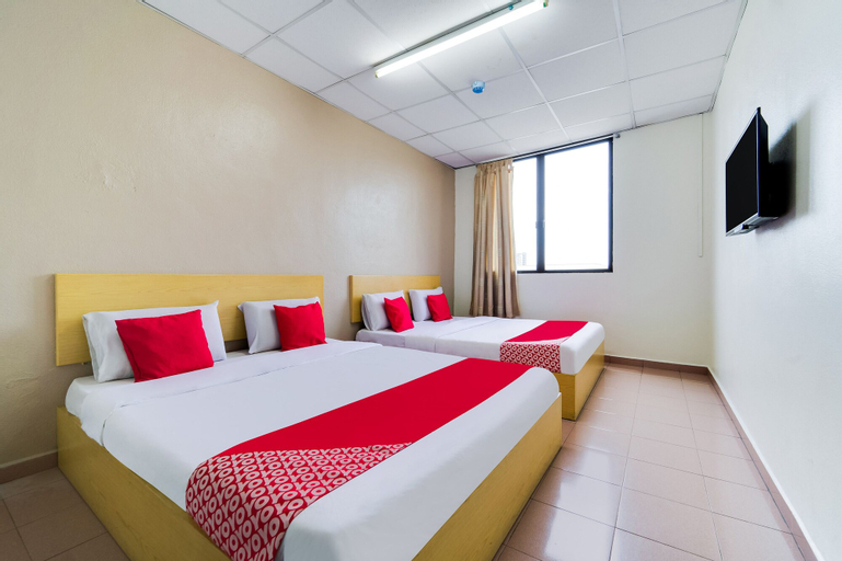 Bedroom 1, OYO 89461 CP Hotel, Seberang Perai Utara