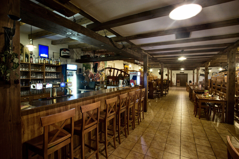 Food & Drinks 4, Hotel Selský Dvur, Vyškov