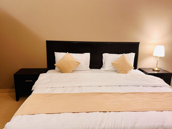 Bedroom 3, Arabian Palm Hotel