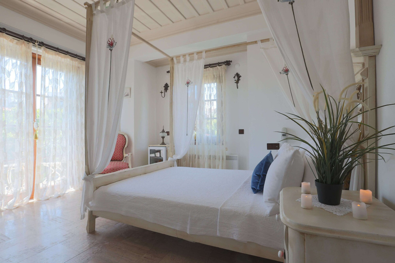 Bedroom 4, Tas Bahce Hotel Cunda, Ayvalık